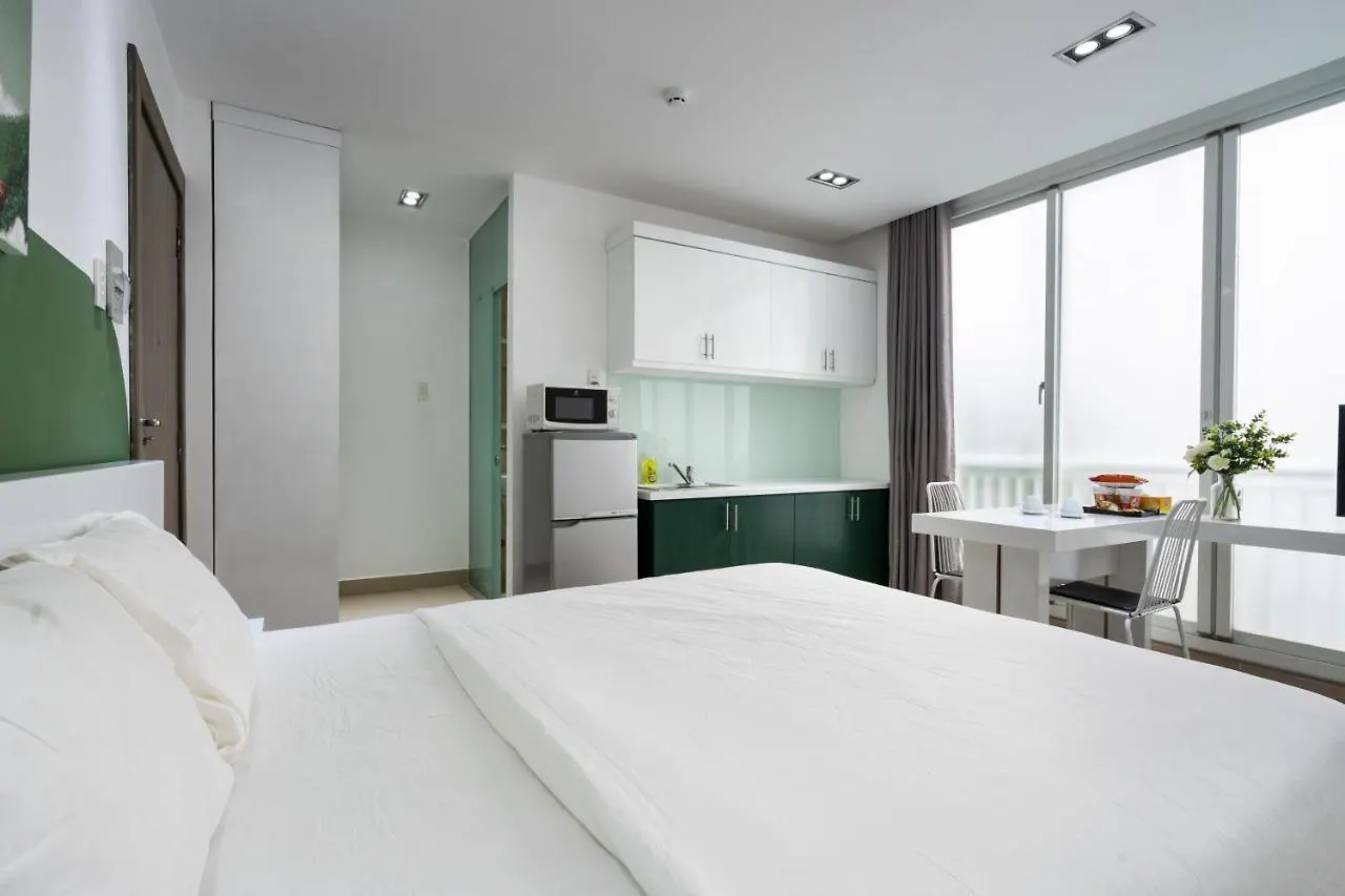 Green Garden Studio-District 3- The Arrivals Homes- Sg Center location